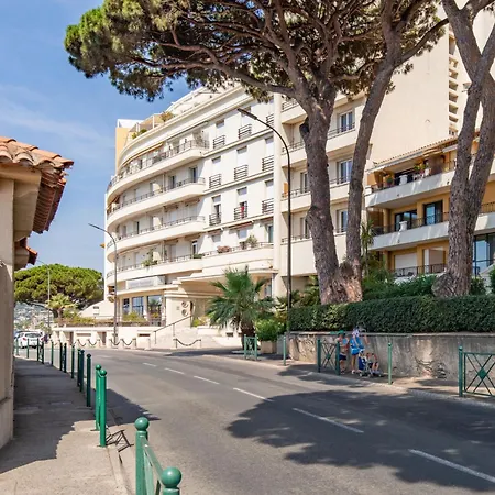 Appartement L'arbois By Interhome Sainte-Maxime