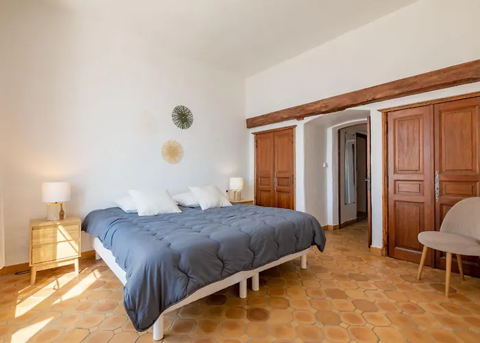 L'arbois By Interhome شقة سانت ماكسيم